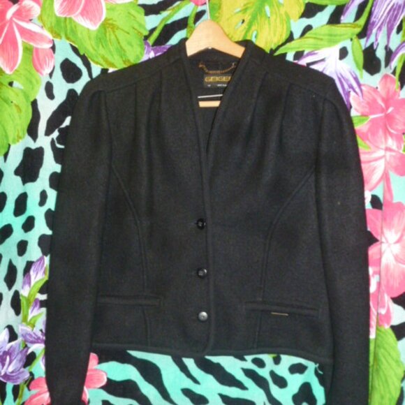 Elegant Cropped 100% wool Geiger Made in Austria jacket cardigan Sz40 EU - Picture 1 of 9